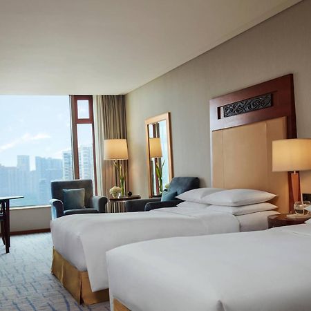 Renaissance Wuhan Hotel Extérieur photo