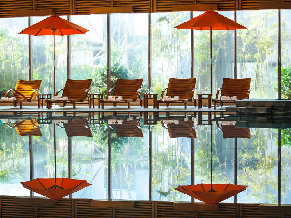 Renaissance Wuhan Hotel Extérieur photo