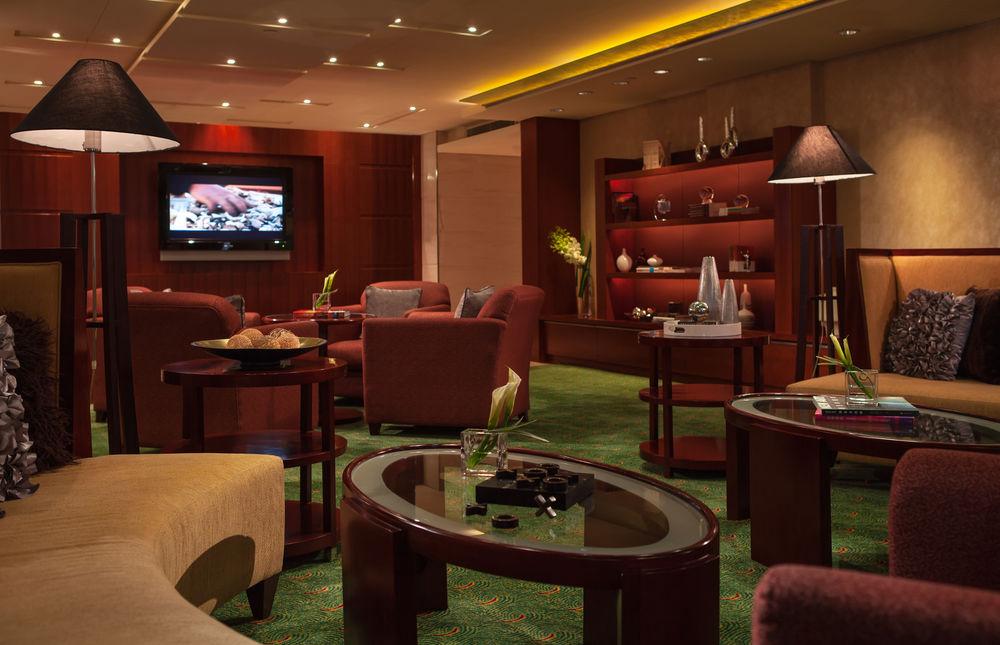 Renaissance Wuhan Hotel Extérieur photo