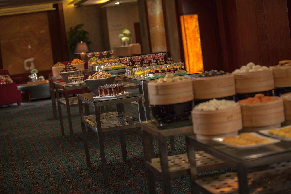 Renaissance Wuhan Hotel Extérieur photo