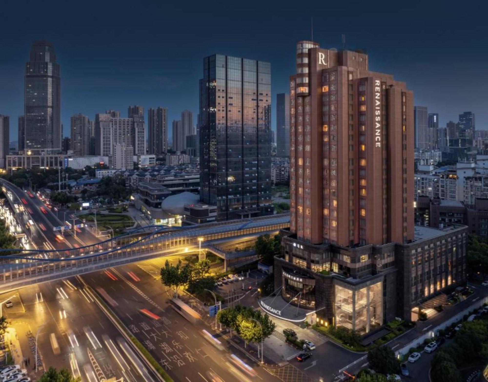 Renaissance Wuhan Hotel Extérieur photo