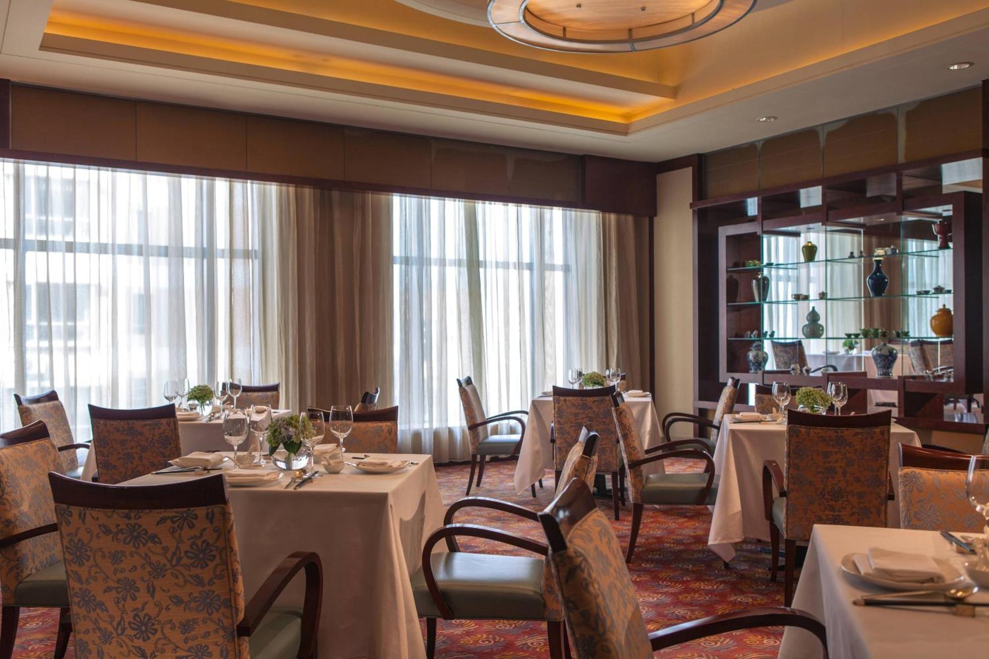 Renaissance Wuhan Hotel Extérieur photo