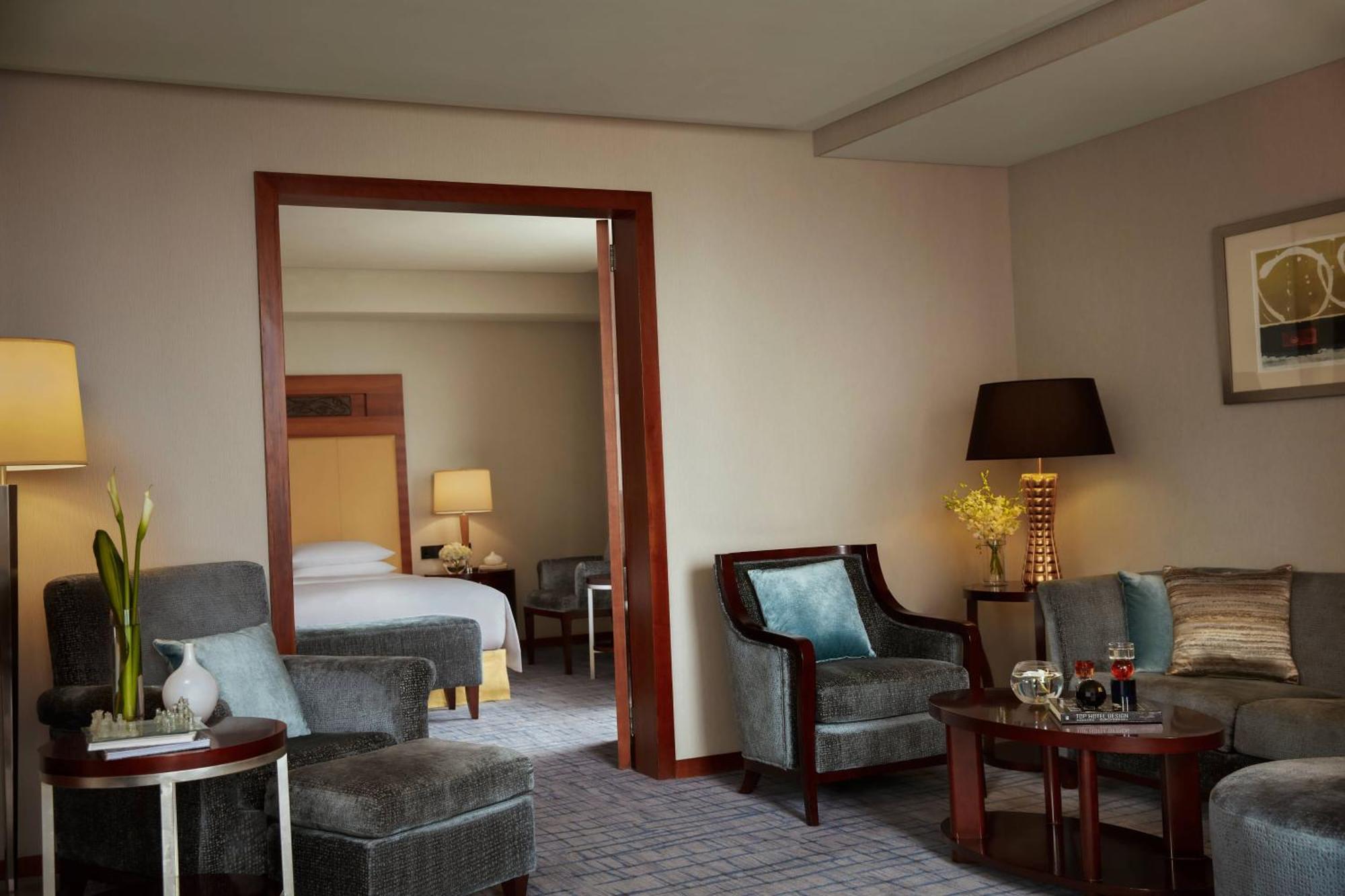 Renaissance Wuhan Hotel Extérieur photo
