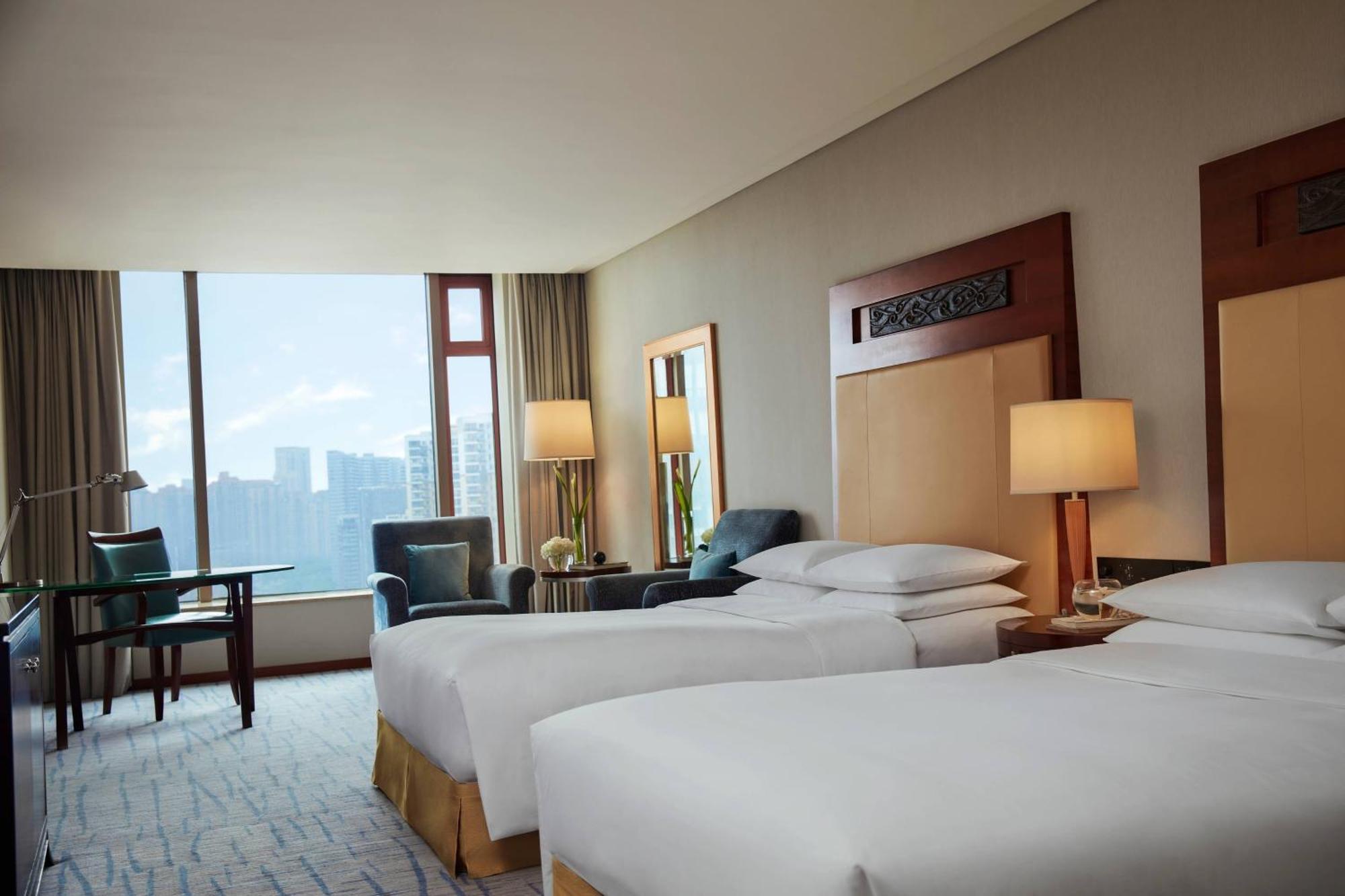 Renaissance Wuhan Hotel Extérieur photo